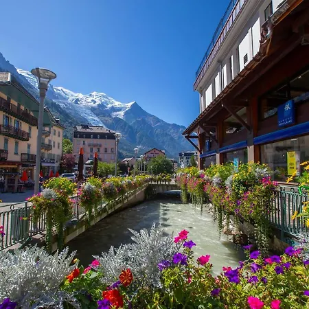 Sud - Batiment C 121 - Happy * Chamonix